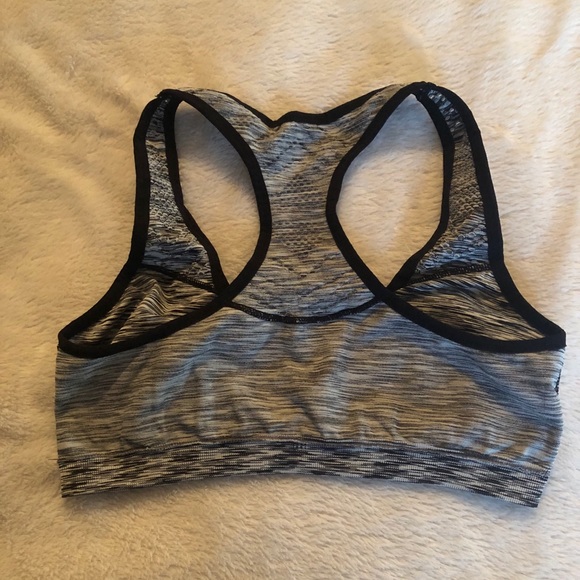 🌟3 for $25🌟 Sports Bra - Picture 2 of 2